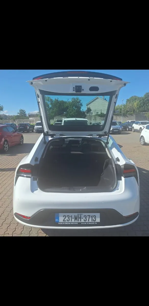 Toyota Prius 2023 LUXURY 1.8 HYBRID Self Charging - Image 1