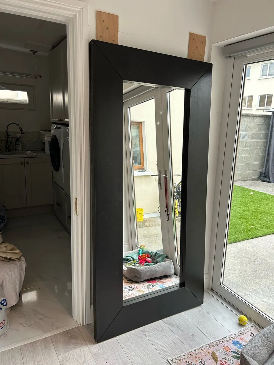 Mirror - Image 1