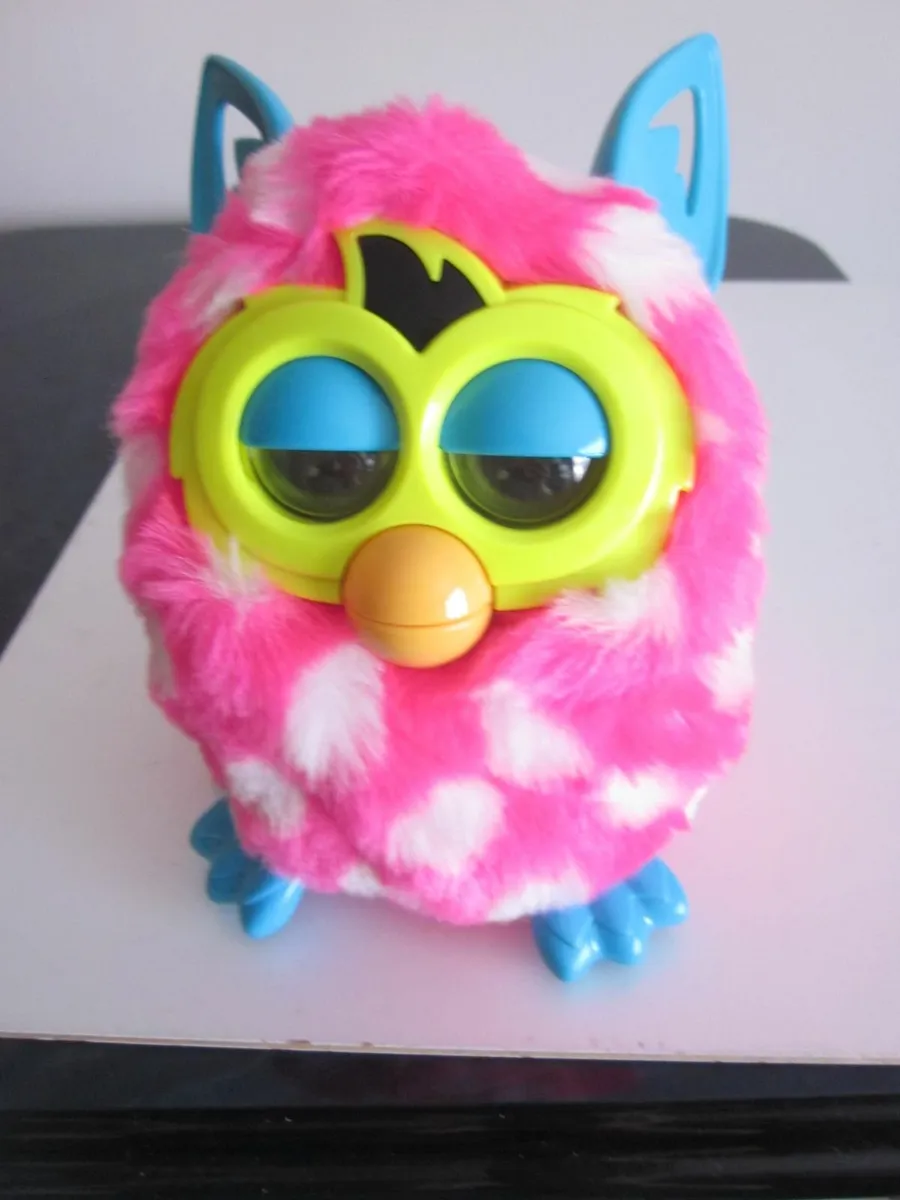 Furby Boom Pink Polka Dot  2012 - Image 1