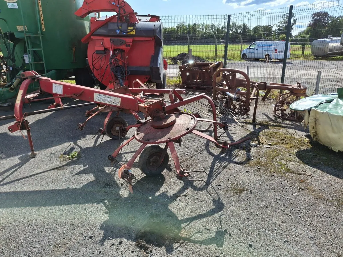 Lely Lotus 300 & PZ Hybob - Image 1