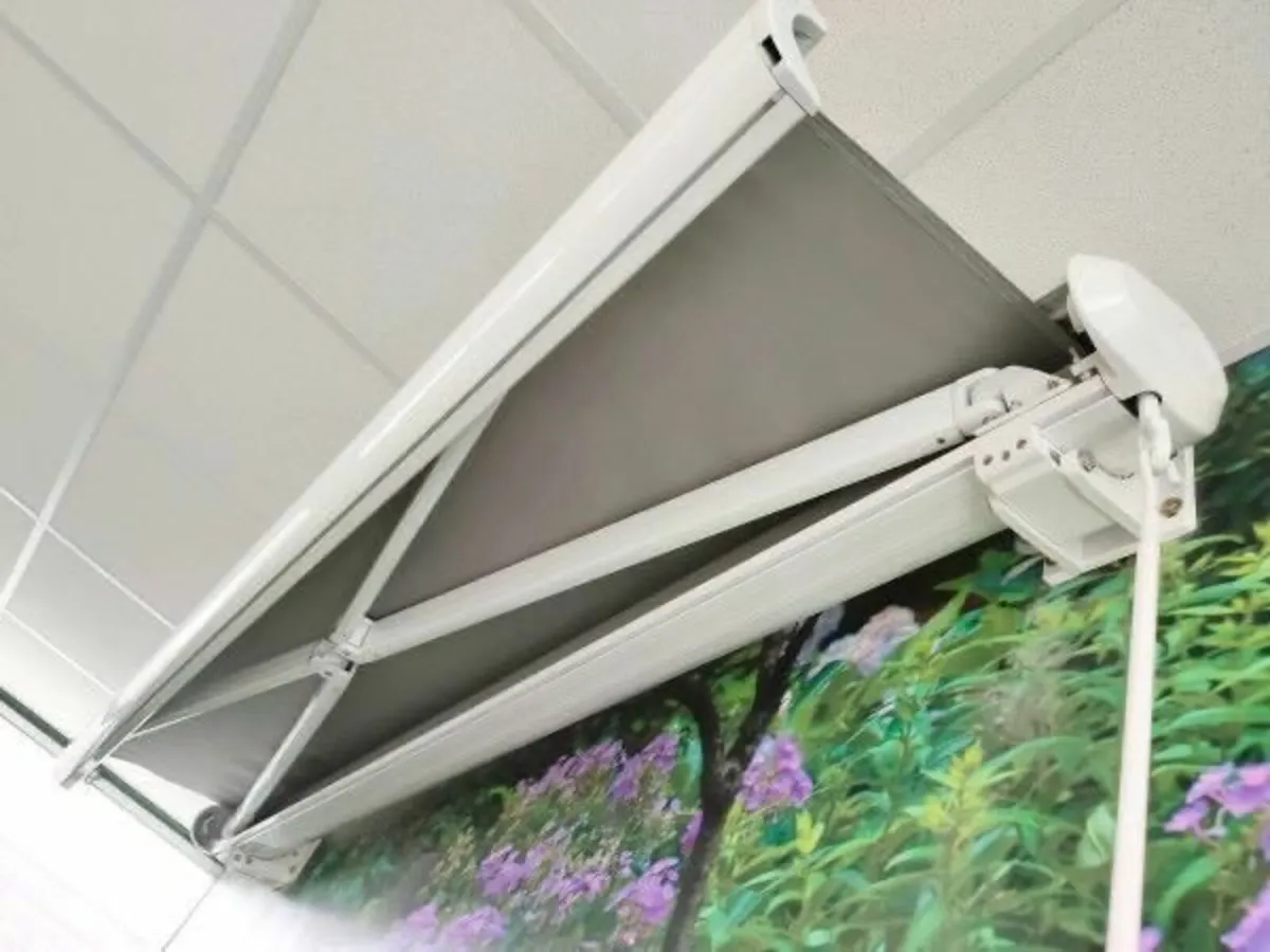 Retractable Awning / Canopy x4 - Image 2