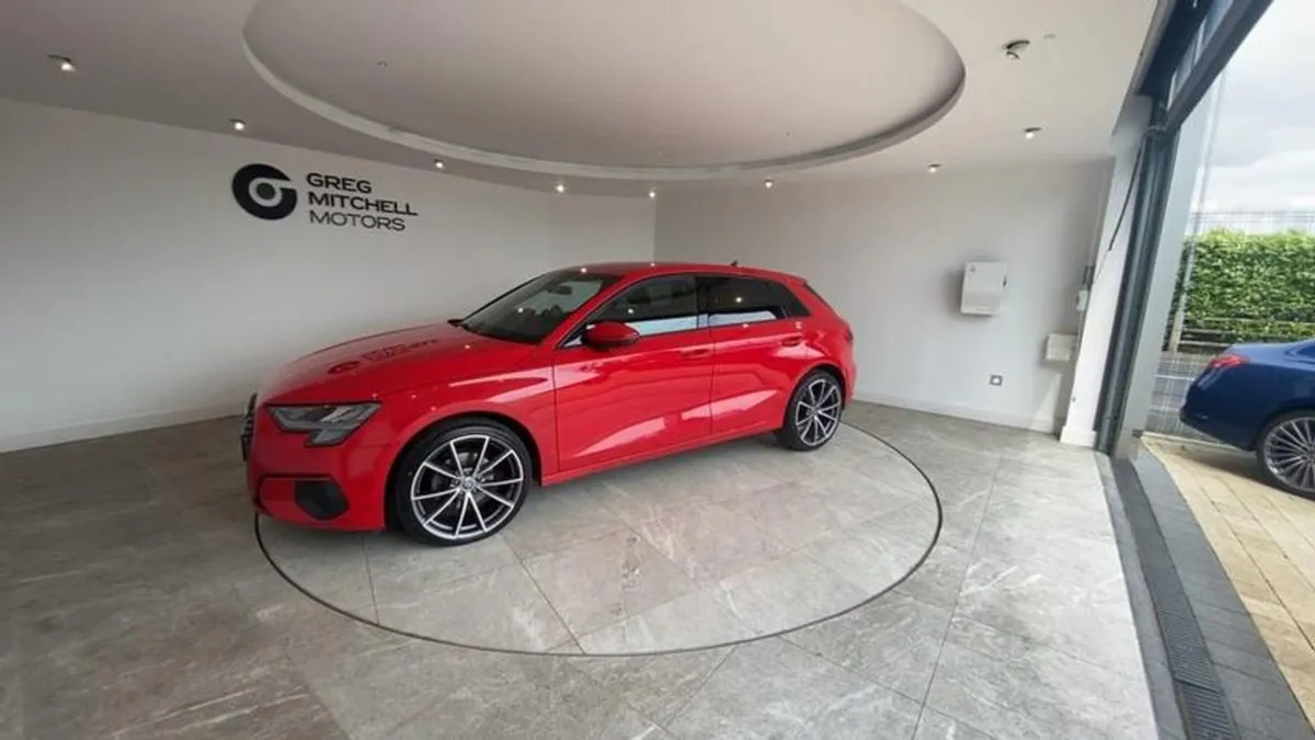 Audi A3 30 TDI Technik 5dr S Tronic - Image 2