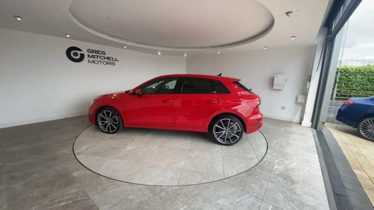 Audi A3 30 TDI Technik 5dr S Tronic - Image 3