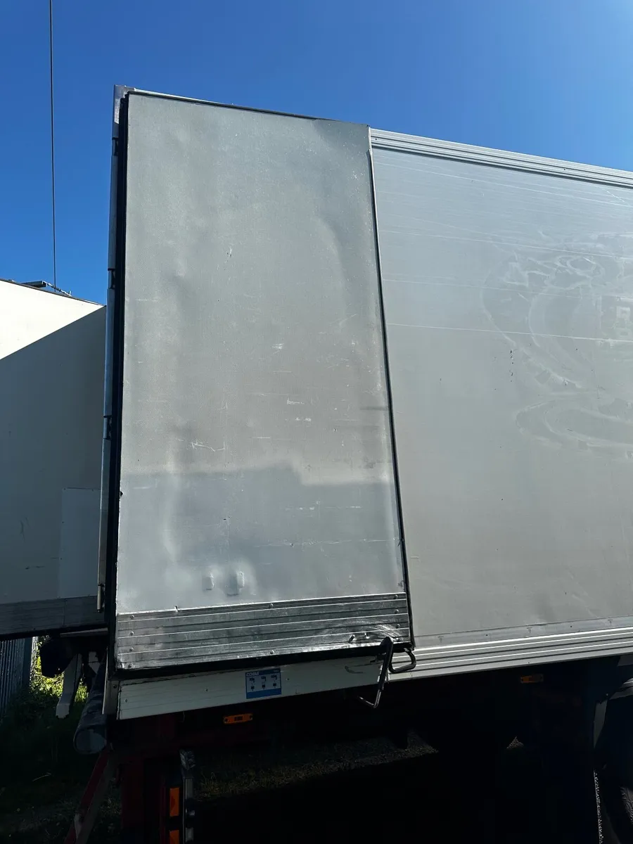 Fridge trailer for storage - Image 2