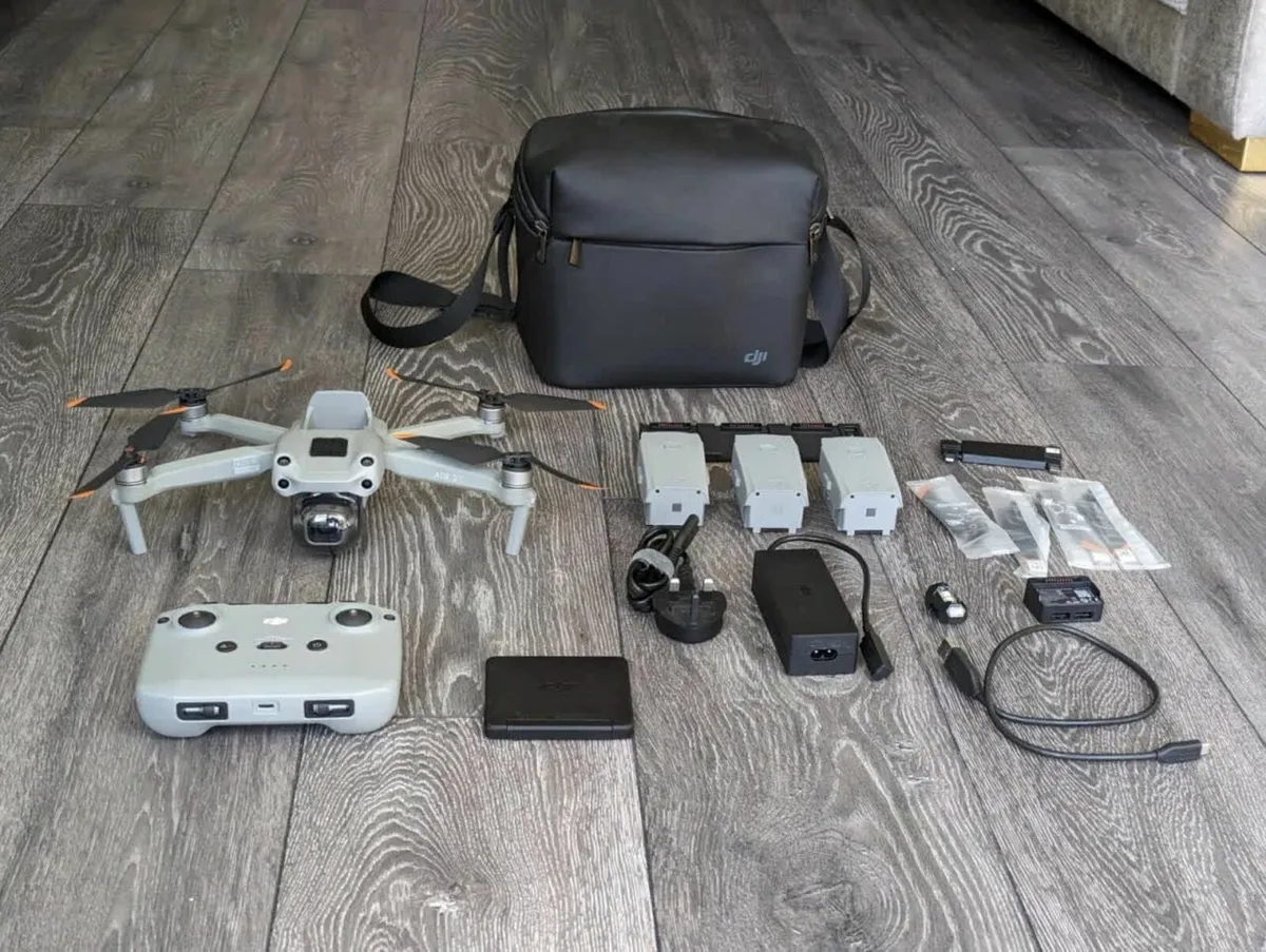 DJI Mavic Air 2S Fly More Combo Camera Drone - Image 3