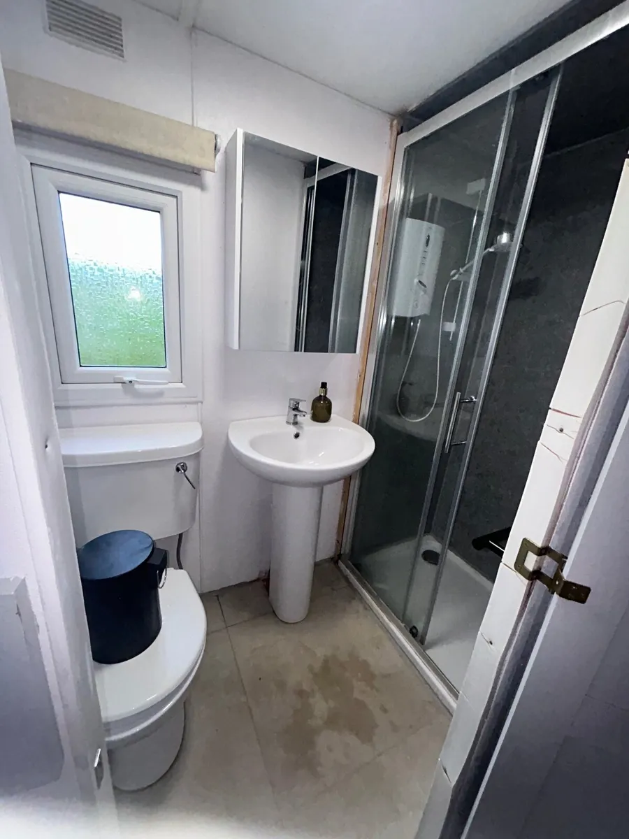 Mobile home - Image 2