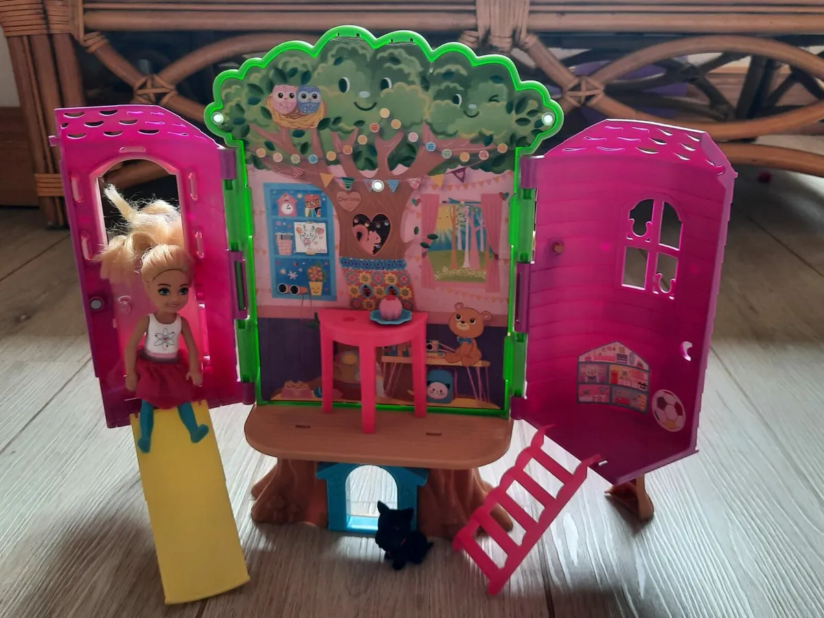 Toys - Image 1