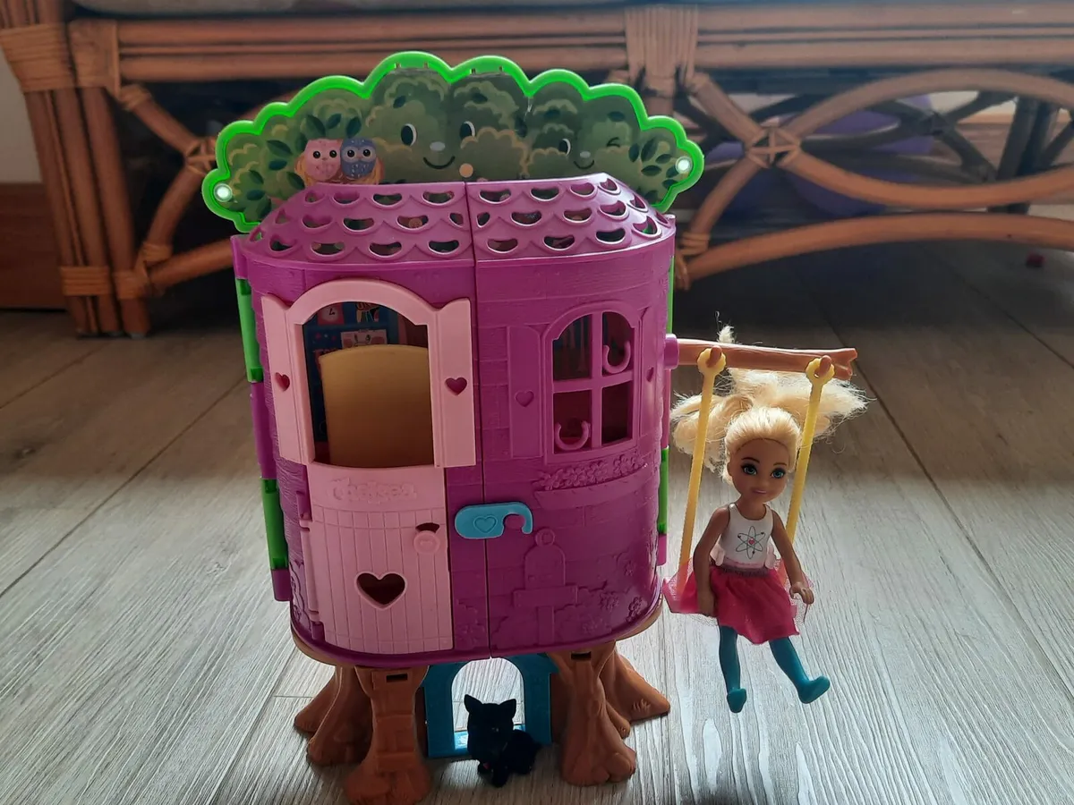 Toys - Image 2