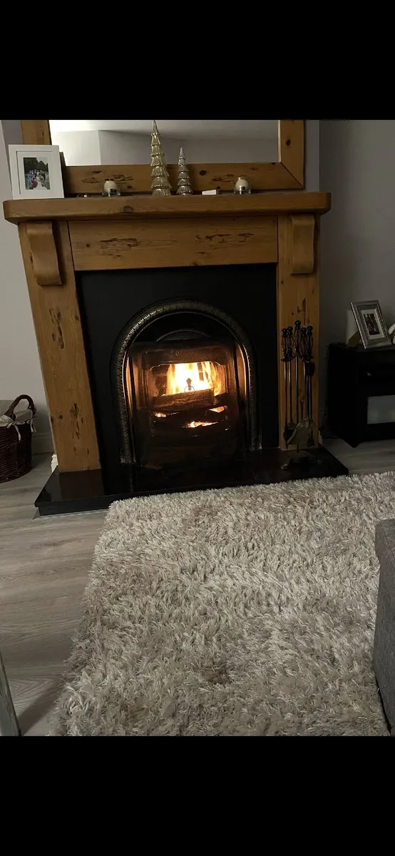 Fireplace - Image 4