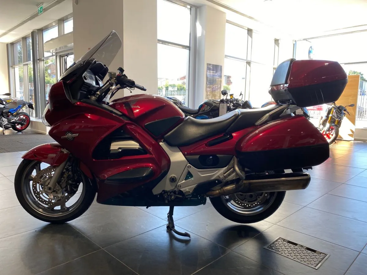 2015 Honda ST1300 Pan European - Low Mileage! - Image 2