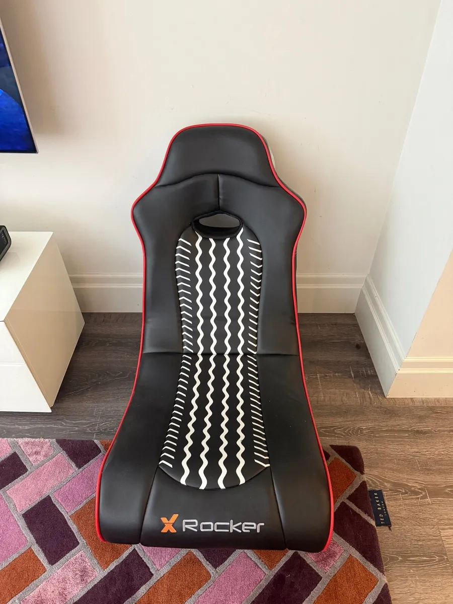 Gaming Chair - Image 1