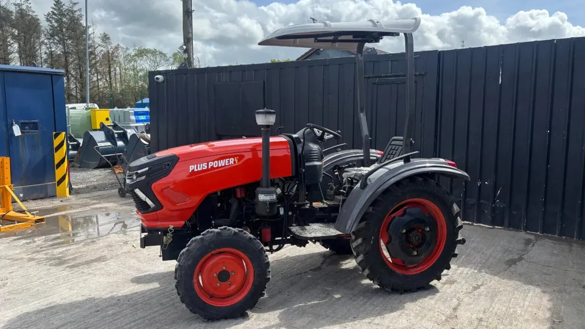 Plus Power 4WD Compact Tractor – Ready for Work - Image 3