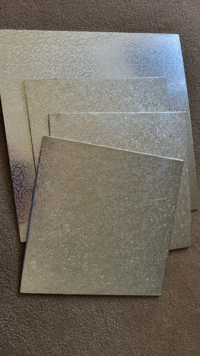 Cupcake boxes & cake boards - Image 3