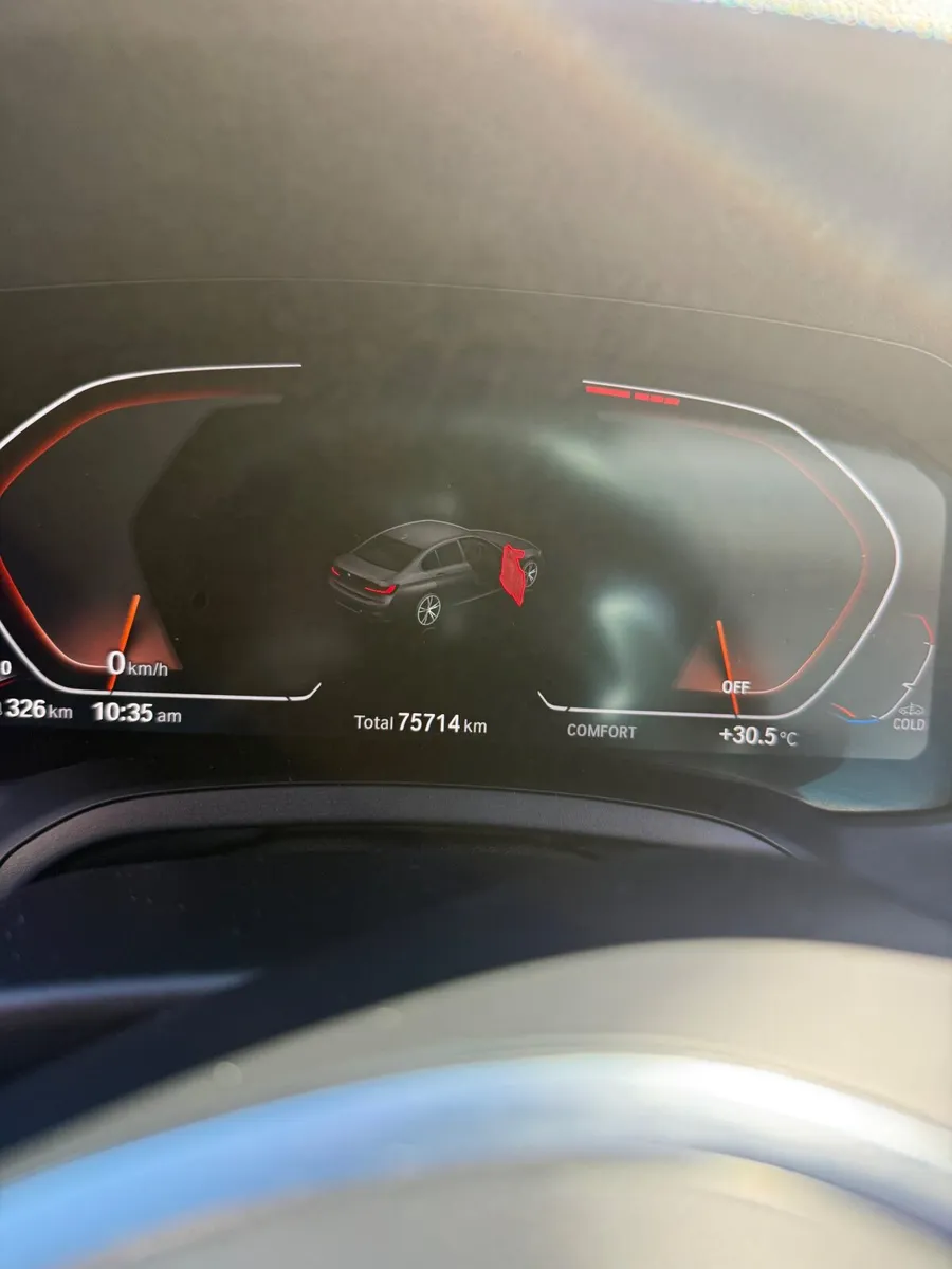 BMW 3-Series 2021 - Image 2
