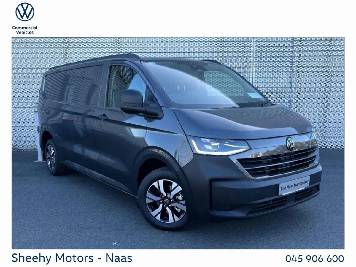 Volkswagen Transporter Trendline LWB 170HP Automa - Image 1