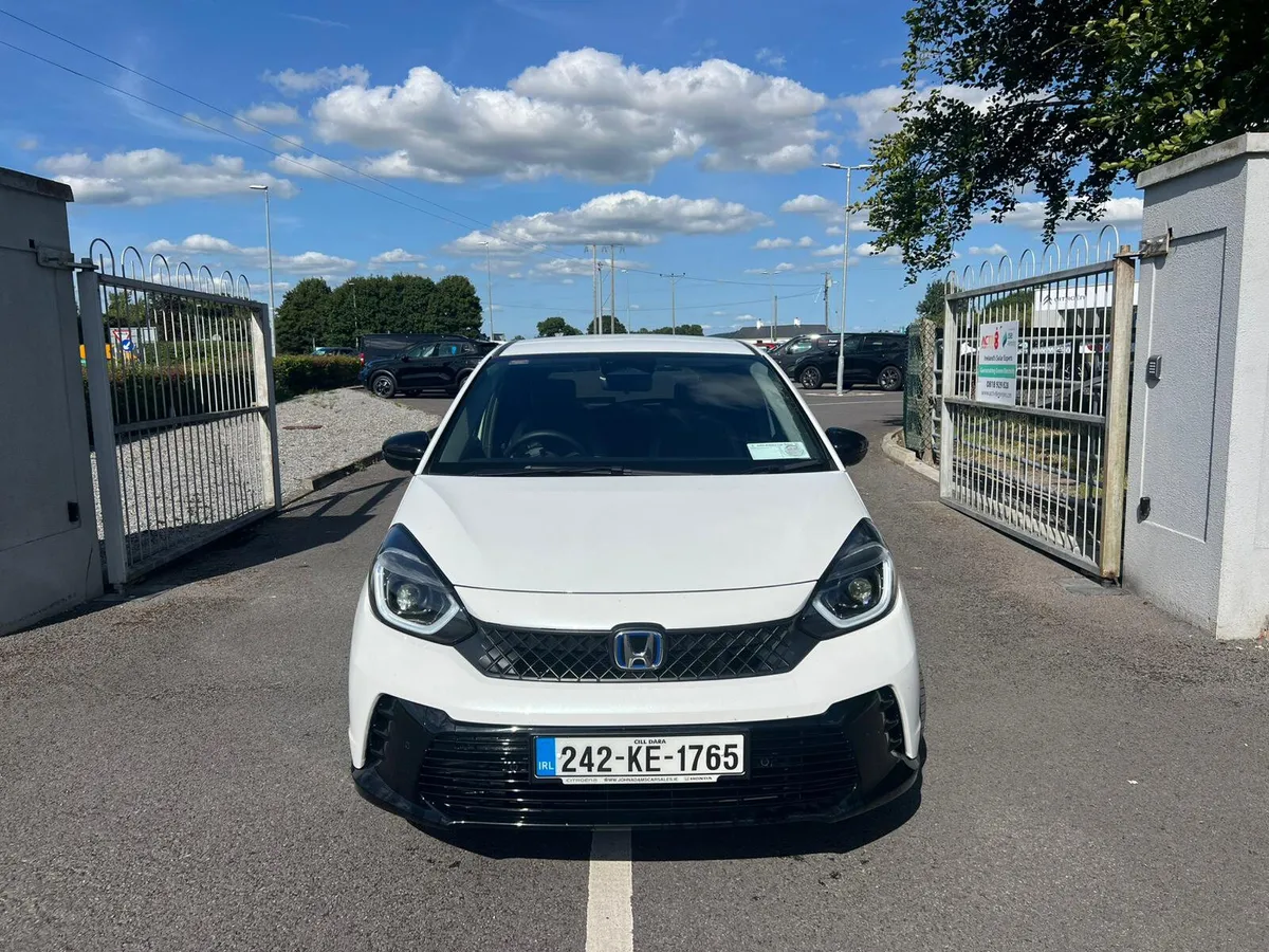 Honda Jazz Advance Sport 2024 - Image 2