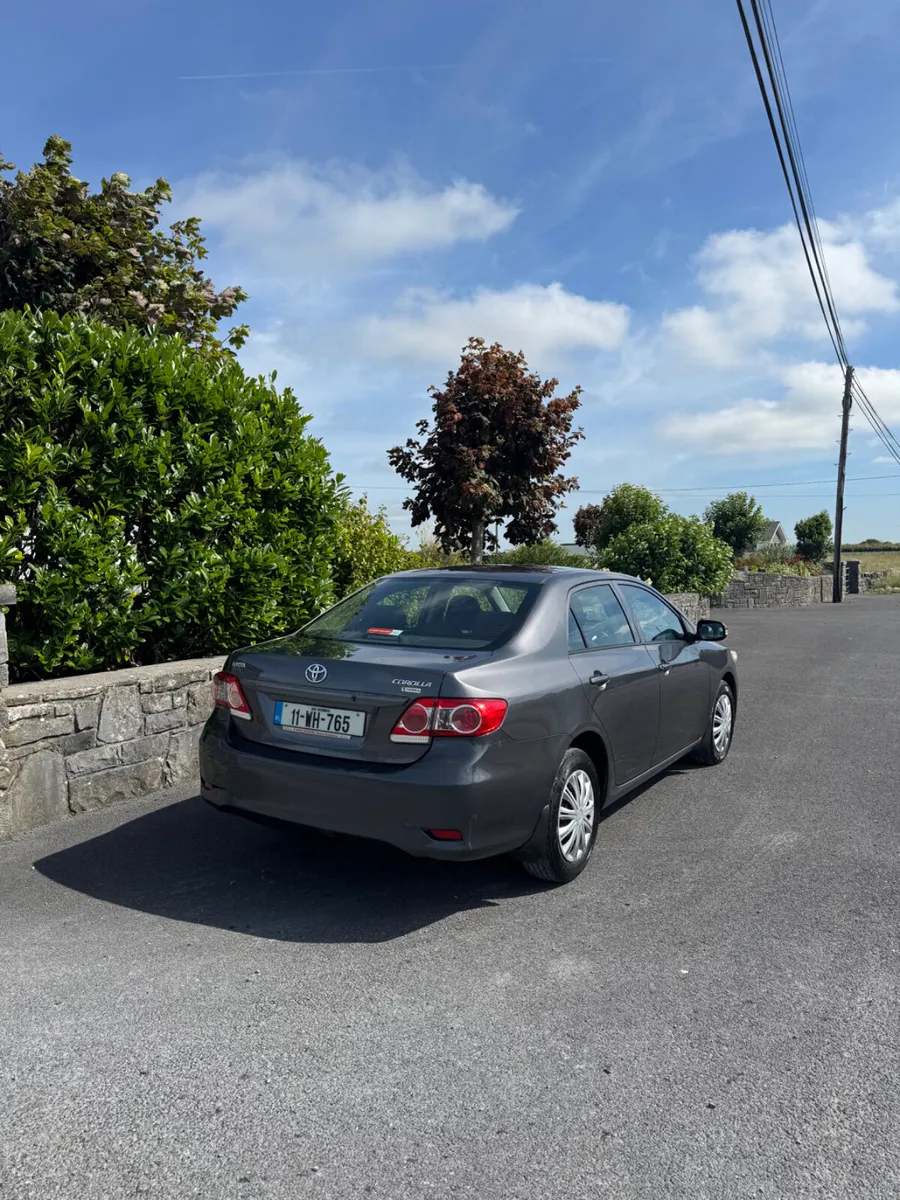 Toyota Corolla 2011 - Image 3