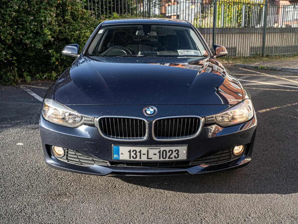BMW 3-Series 2013 - Image 2