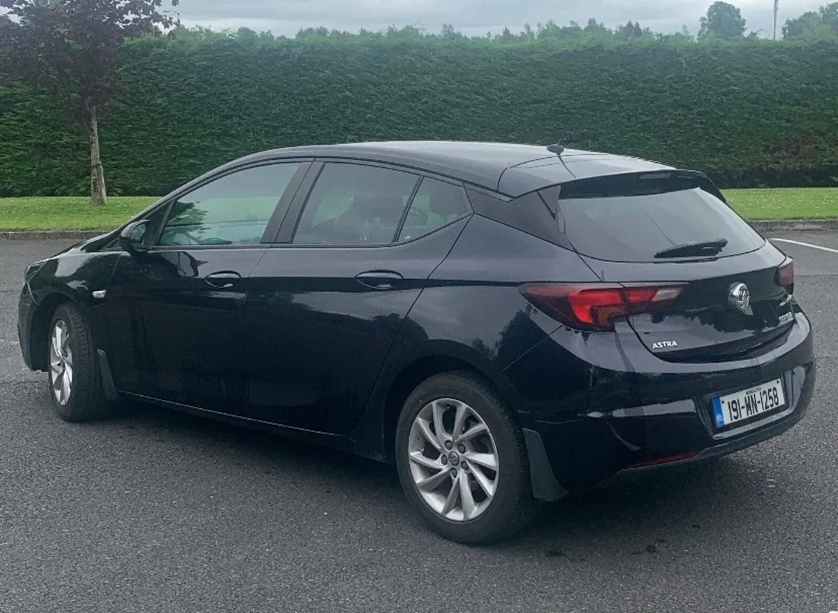 Vaxhaull Astra - Image 4