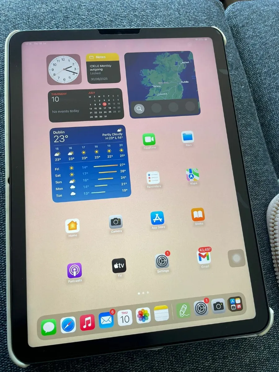 iPad Air 5th Gen (In Warranty) - Image 4