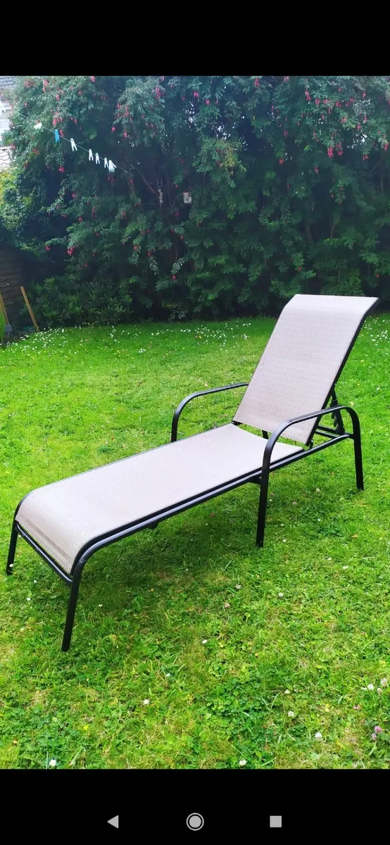 Sunbed - Image 1