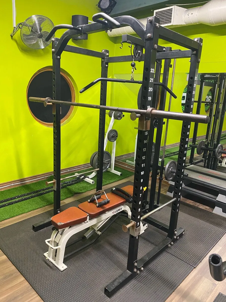 Cage with High / low pulley & weights / LEG Sledge - Image 1