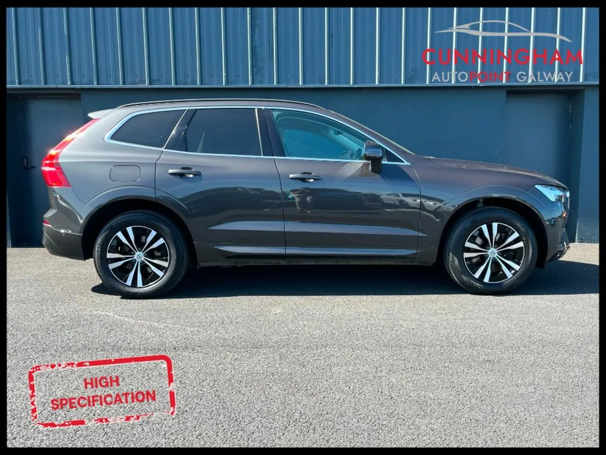 Volvo XC60 B4 Diesel AWD Auto **High Spec** - Image 2