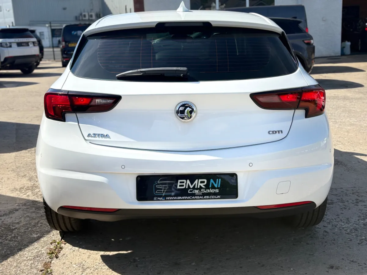 2017 VAUXHALL ASTRA 1.6 CTDI - Image 4