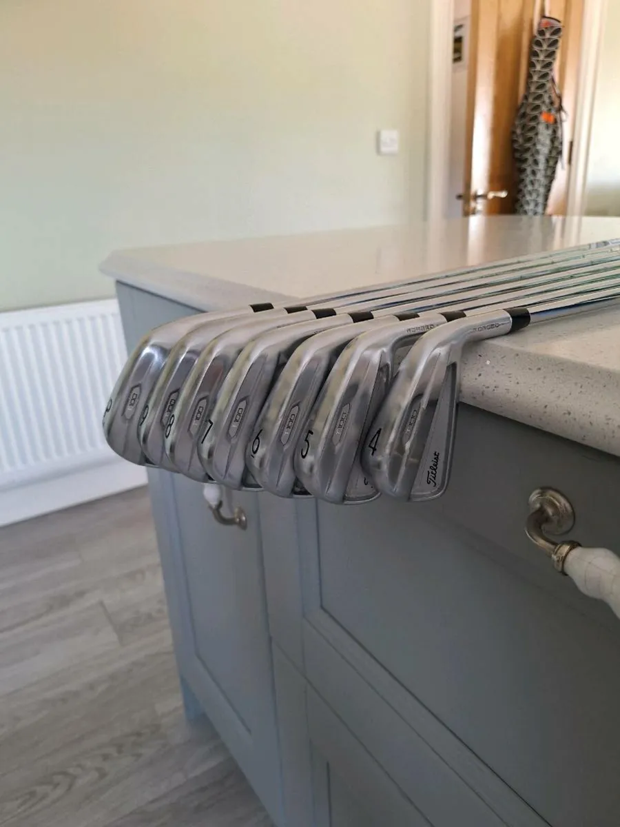 Titliest T100 irons - Image 3