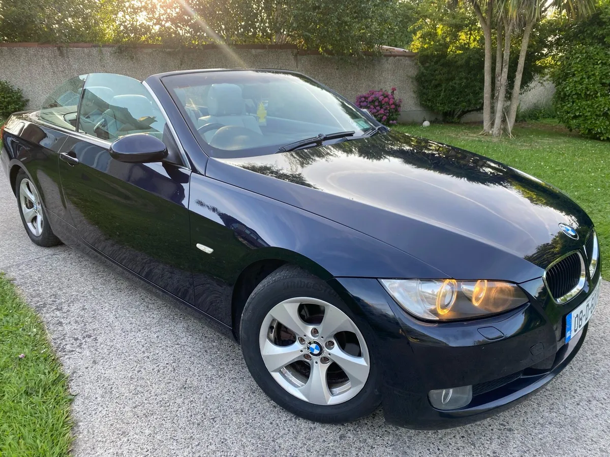 BMW 320I Convertible automatic - Image 1