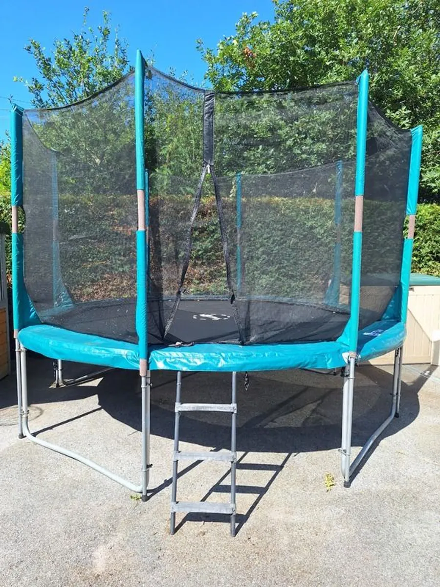 Trampoline 12 foot - Image 1
