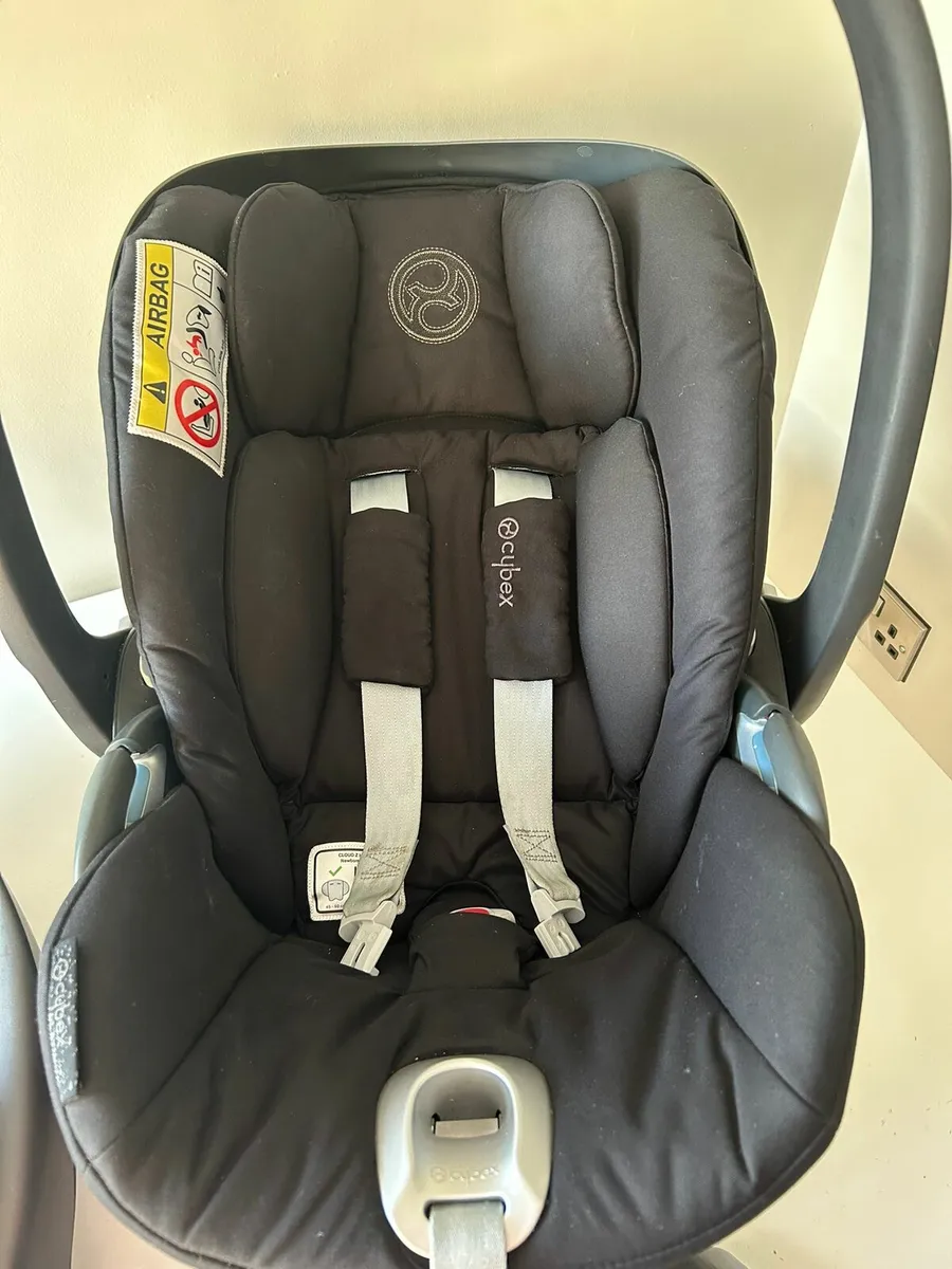 Baby car seat - Image 2