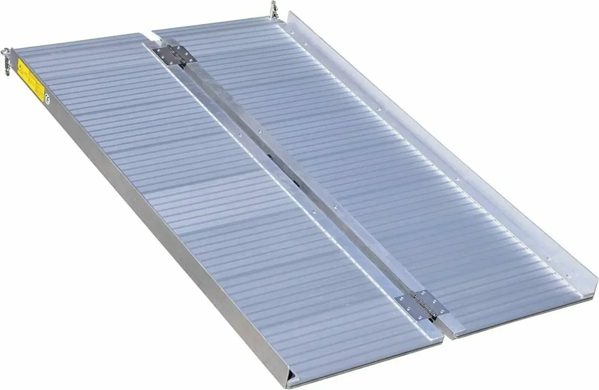 Aluminium Folding 3 ft Ramp lightweight & Handle - Image 3