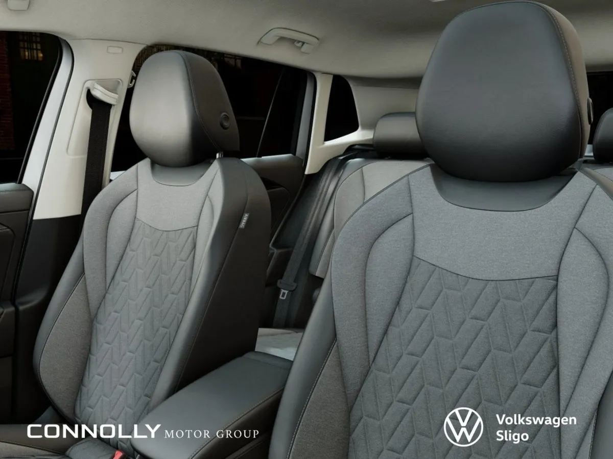 Volkswagen Tiguan Edition 75 2.0tdi DSG 150HP - Image 2