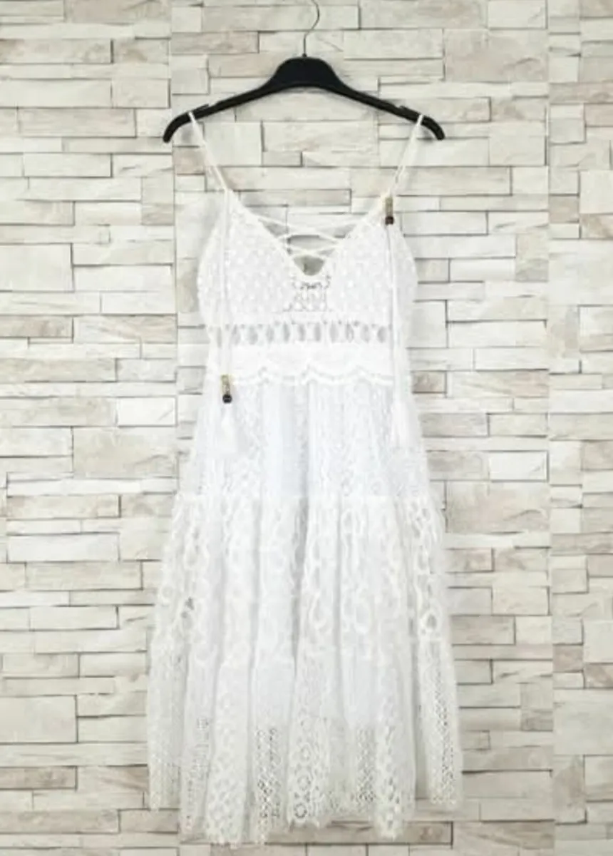 Lace dress one sz fits 8/12....29e