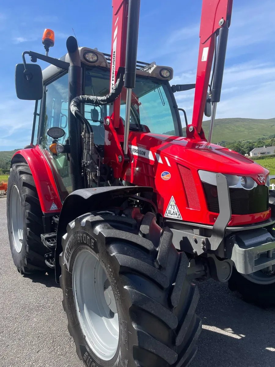 15 Massey Ferguson 5610 - Image 2