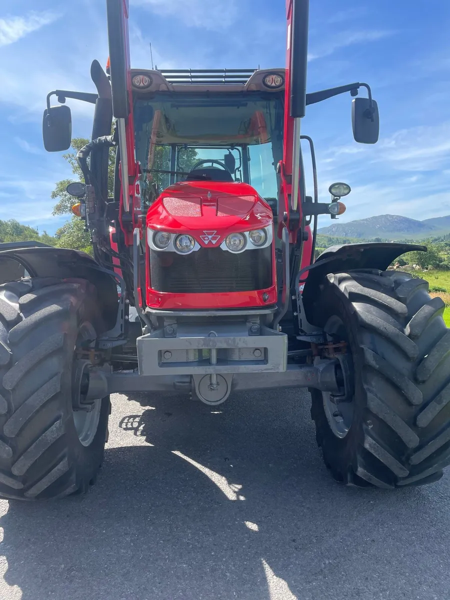 15 Massey Ferguson 5610 - Image 3