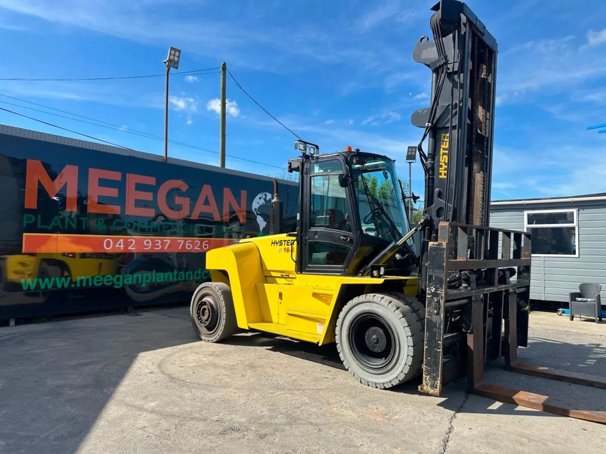 2013 HYSTER 16 TON HEAVY DUTY FORKLIFT. - Image 1