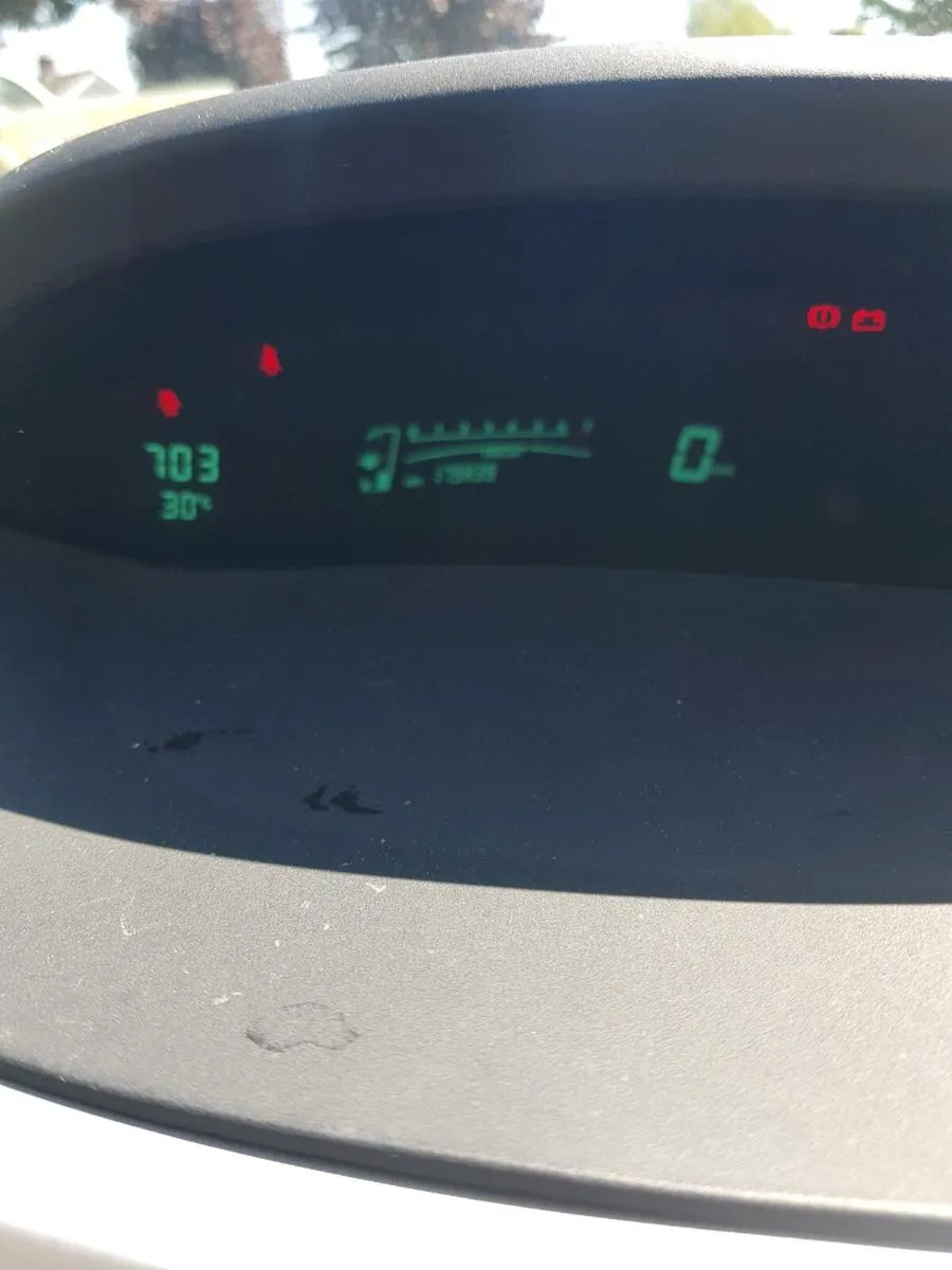 Toyota yaris - Image 4