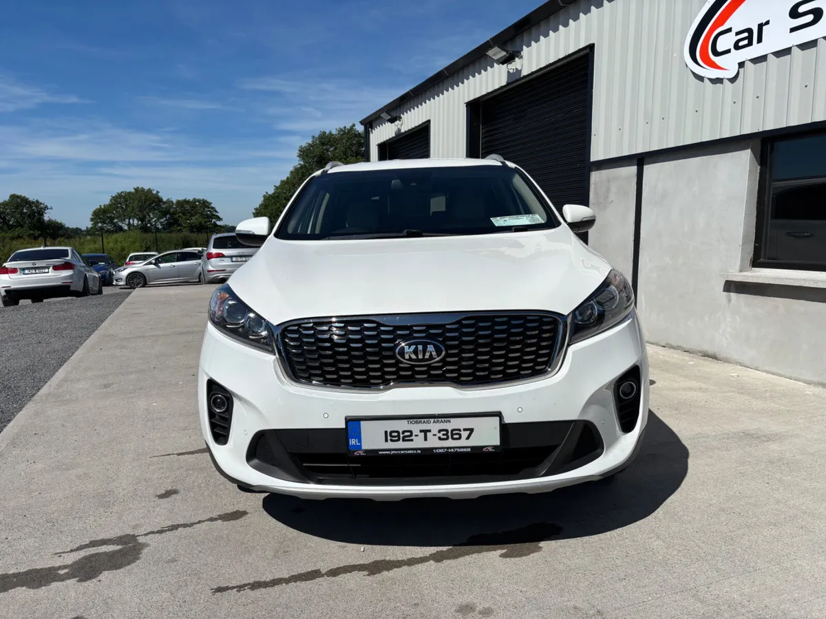 STUNNING 192 KIA SORRENTO 2.2 DIESEL K2 - Image 2