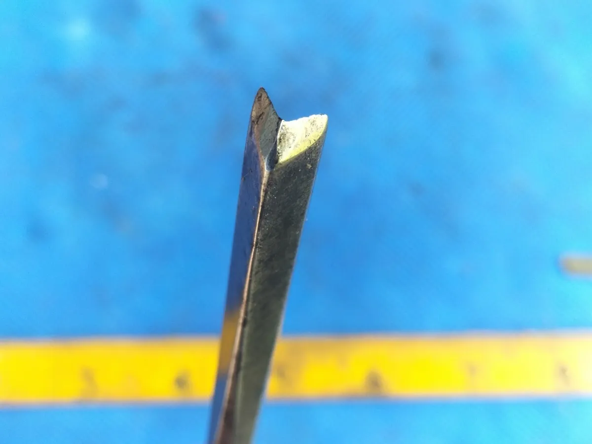 Carvers Vee Tool by Addis - Image 4