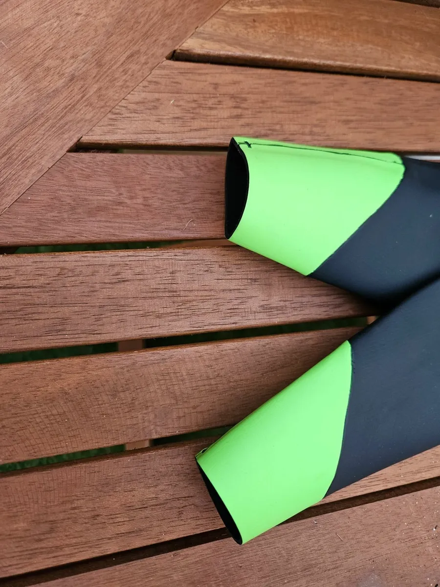 Zone3 Azure Triathlon Wetsuit – Size S/M - Image 4