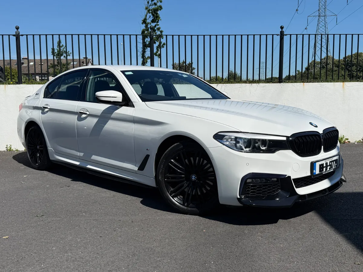BMW 5-Series 530e M-Sport LOW KMS READ DESCRIPTION - Image 1