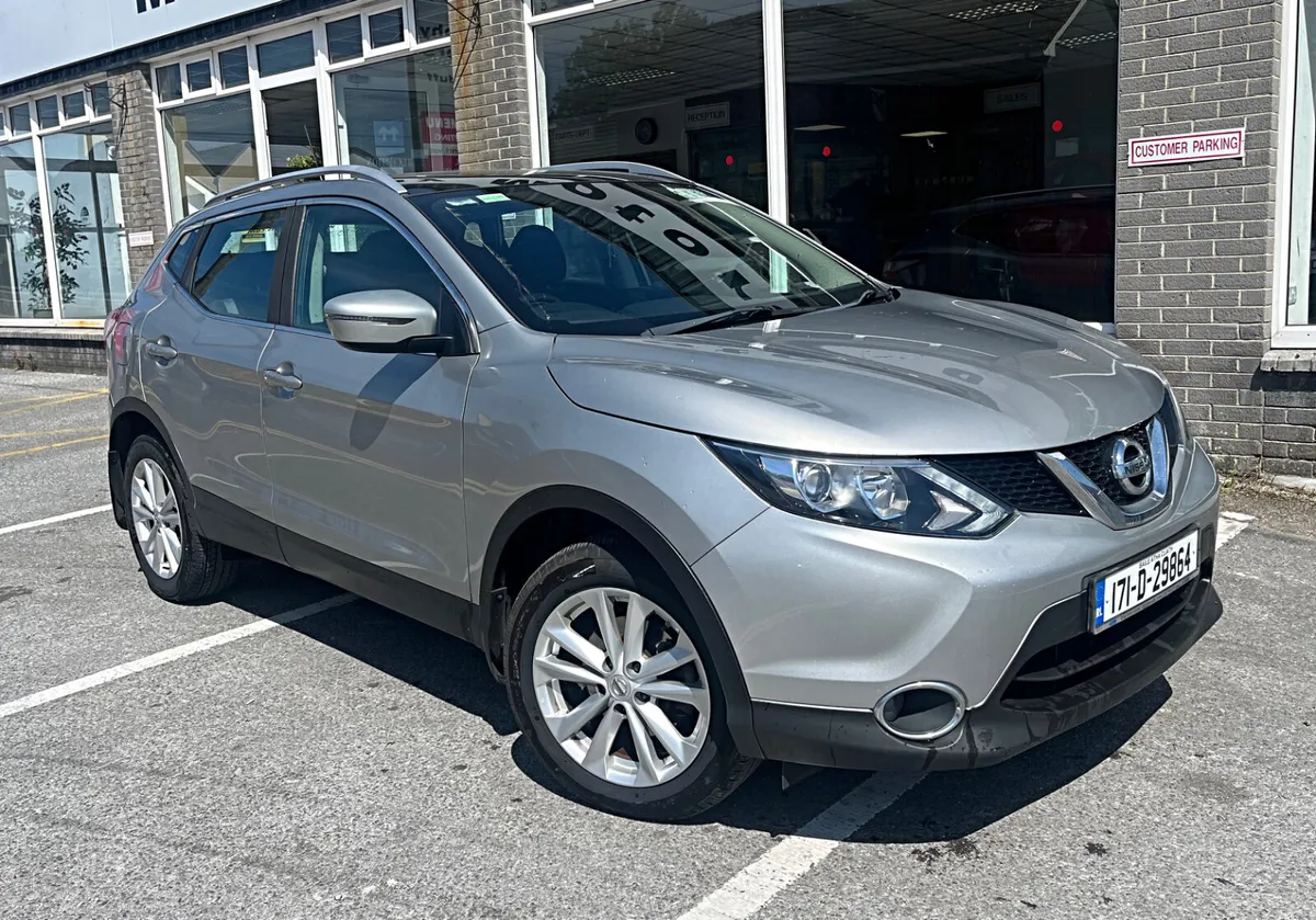Nissan Qashqai 1.5 SV - Image 1
