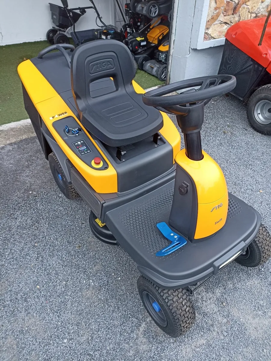 STIGA SWIFT 372E ELECTRIC RIDE ON - FOR SALE - Image 1