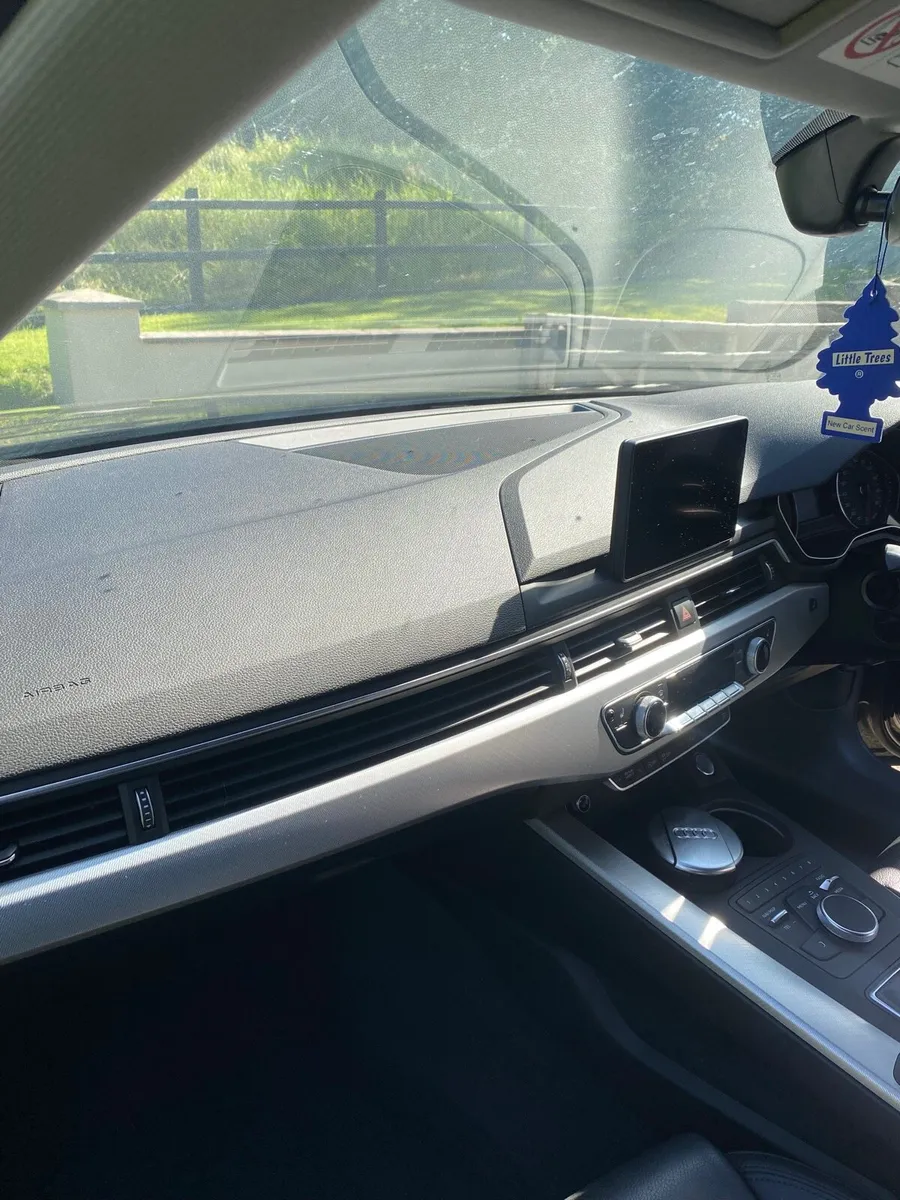 2019 Audi A4 35 TDI Sport 4 dr S Tronic - Image 2