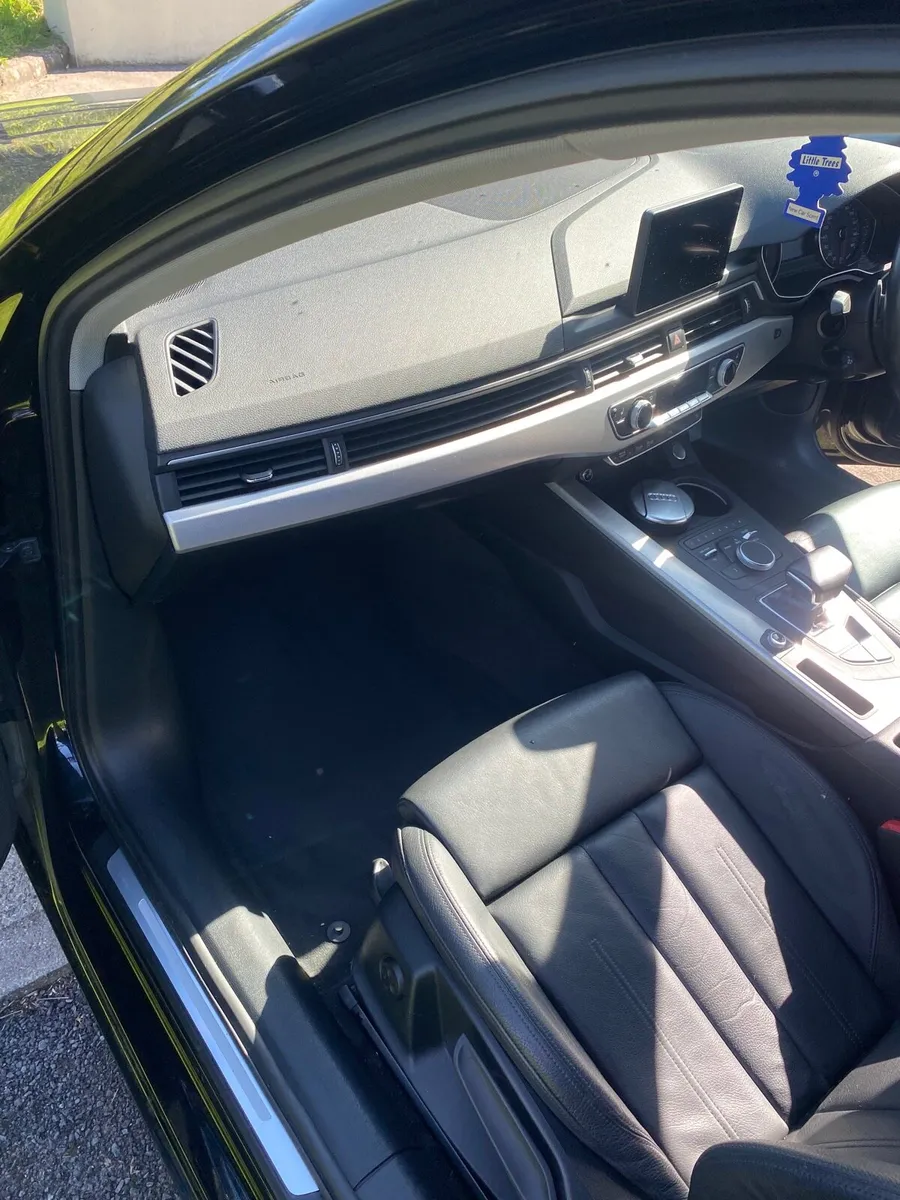 2019 Audi A4 35 TDI Sport 4 dr S Tronic - Image 3