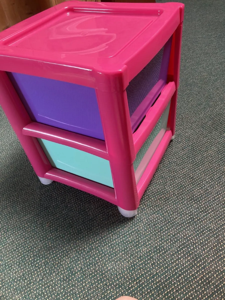 Plastic Chest of Drawers - Image 2