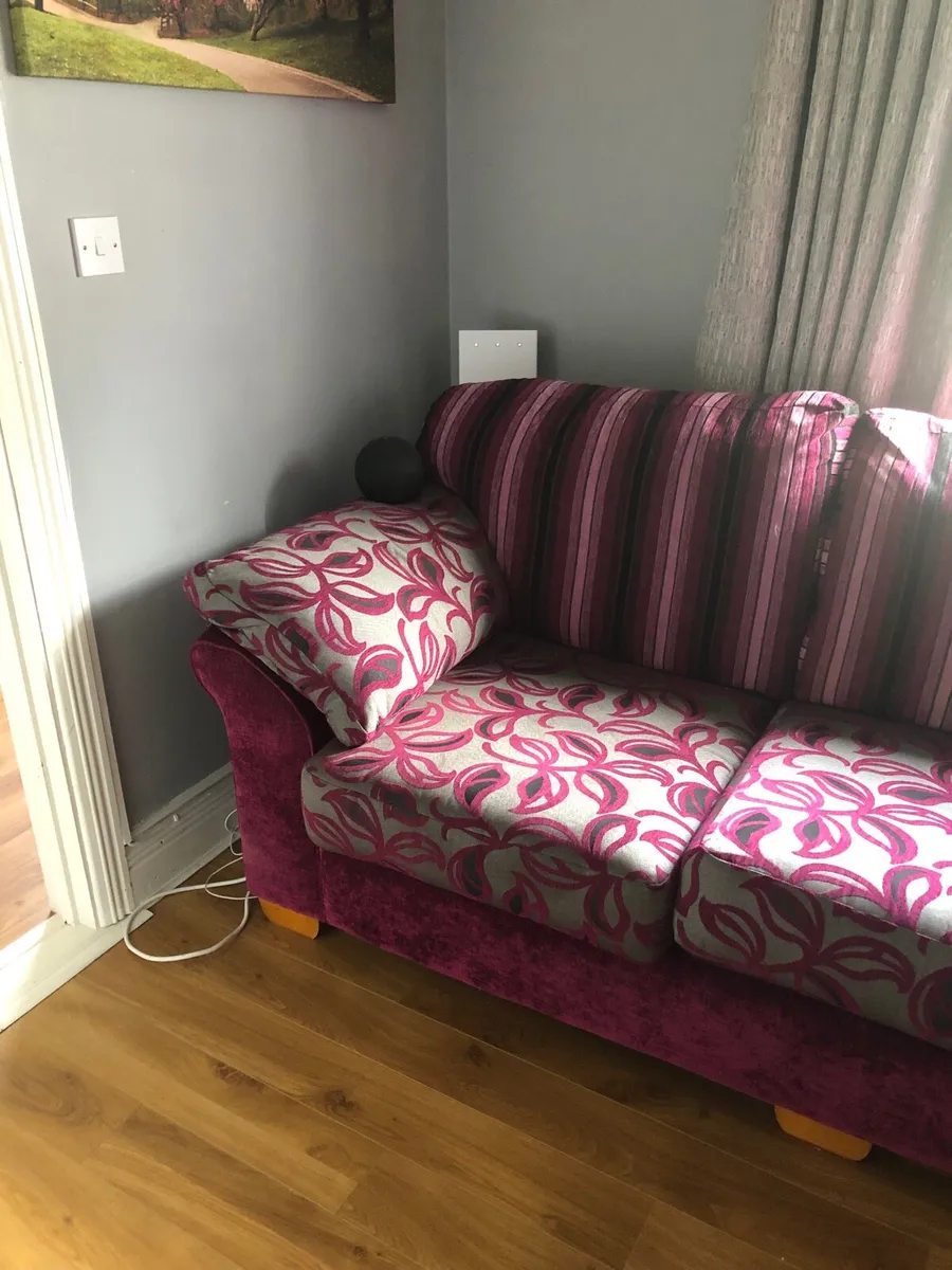 L shaped living room couch - Image 4