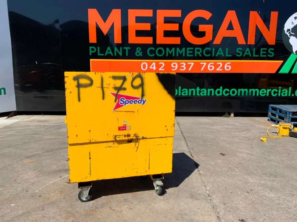 ARMOGUARD CHEMICAL STORAGE BOX.....P179. - Image 2